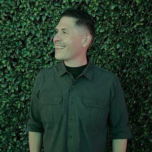 Meet your Posher, Sy